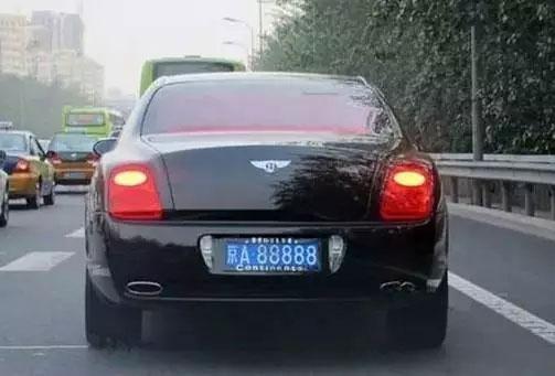 7777788888新版跑狗,探索新版跑狗游戏，77777与88888的魅力之旅